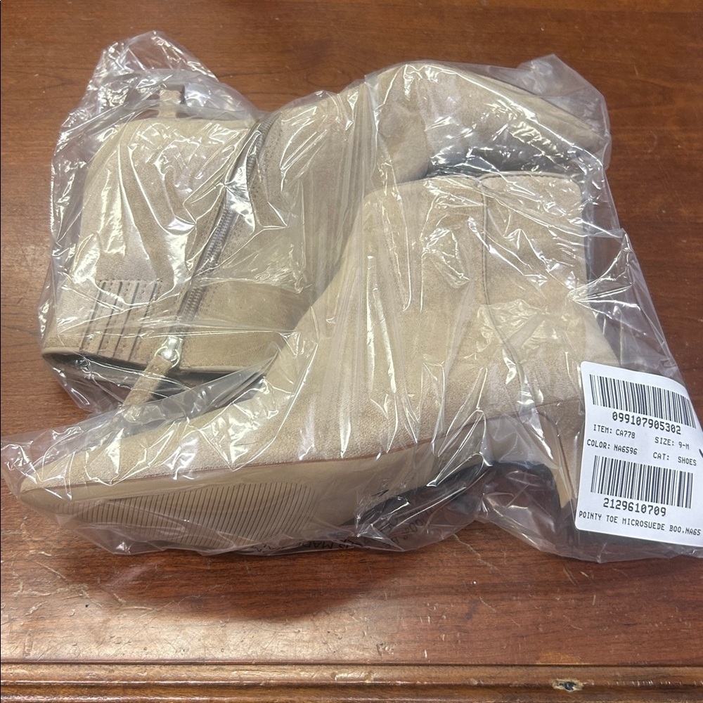 J Crew TAN Pointy-toe boots CA778 - Picture 2 of 4